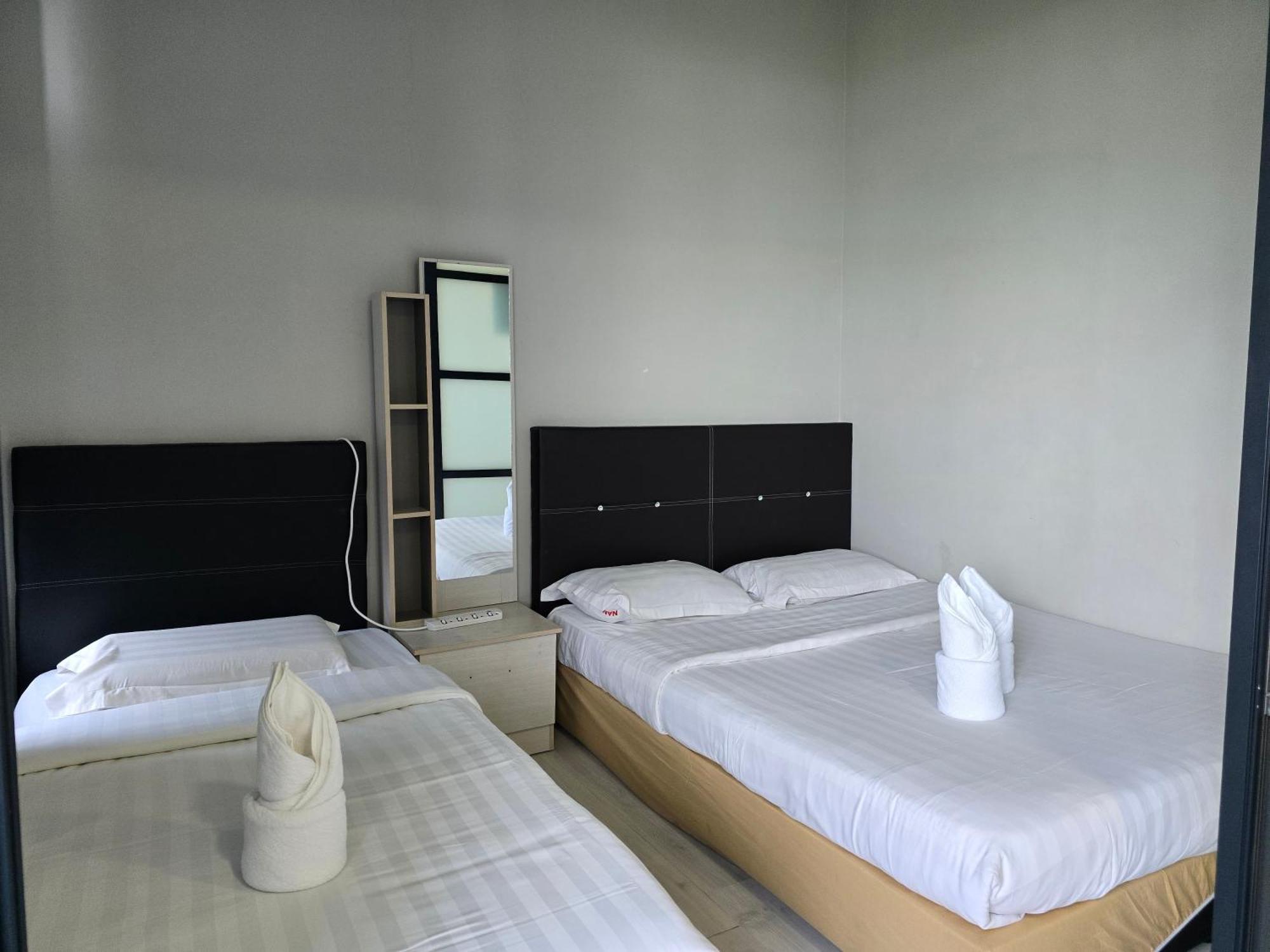 Nana Homestay - Jesselton Quay Kota Kinabalu Room photo